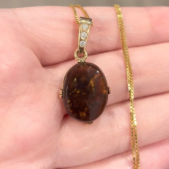 Vintage 14K Gold Fire Agate Pendant with Diamond Accents - Picture 6 of 10